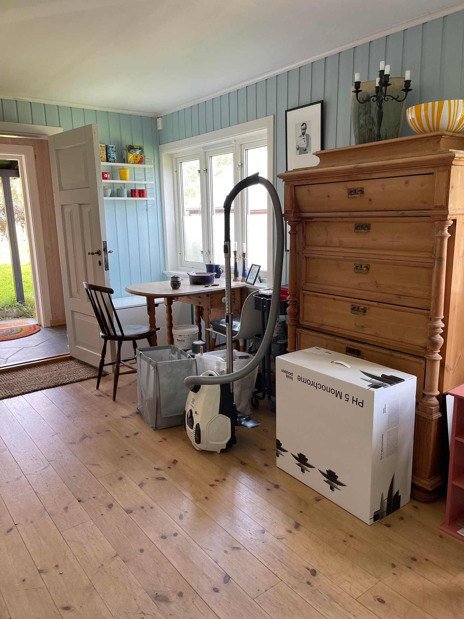 Stove og kjøkken i lag Galleribilde