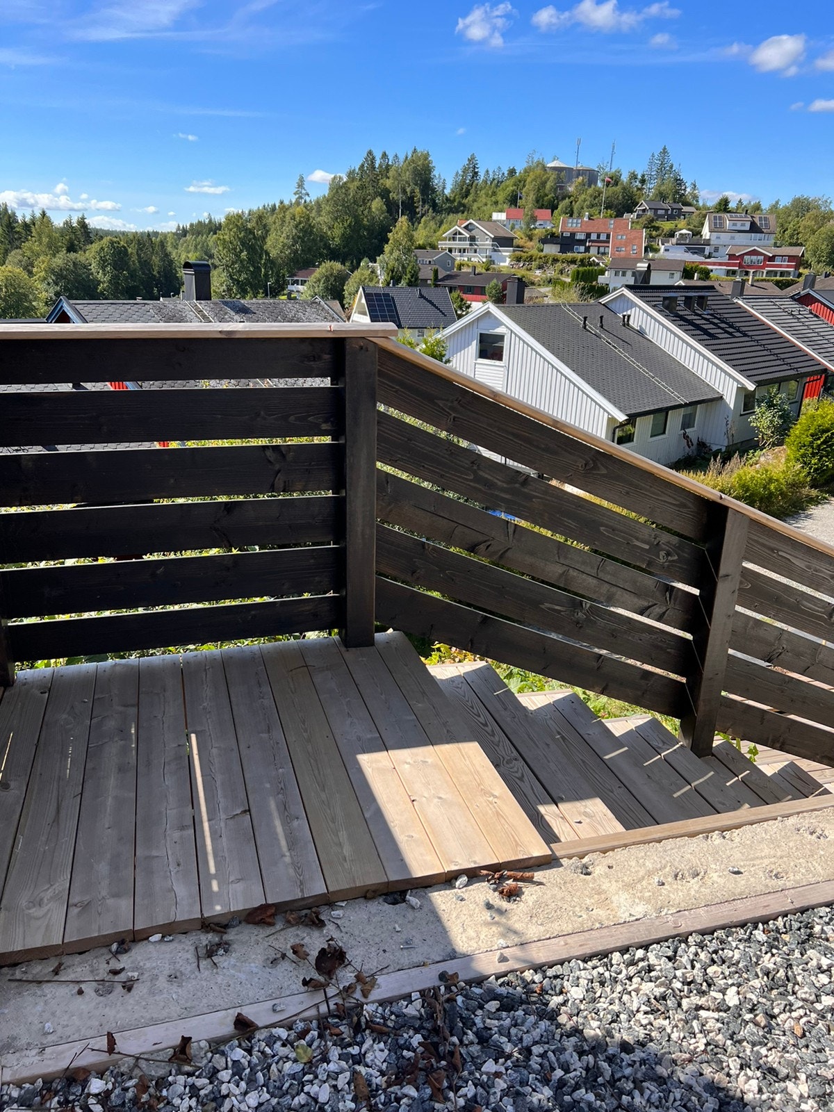 Trapp ned til inngangsparti Galleribilde