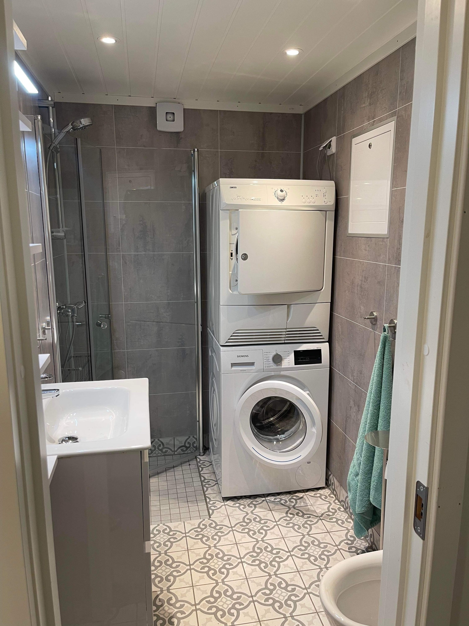 Bad m/vaskesøyle Galleribilde