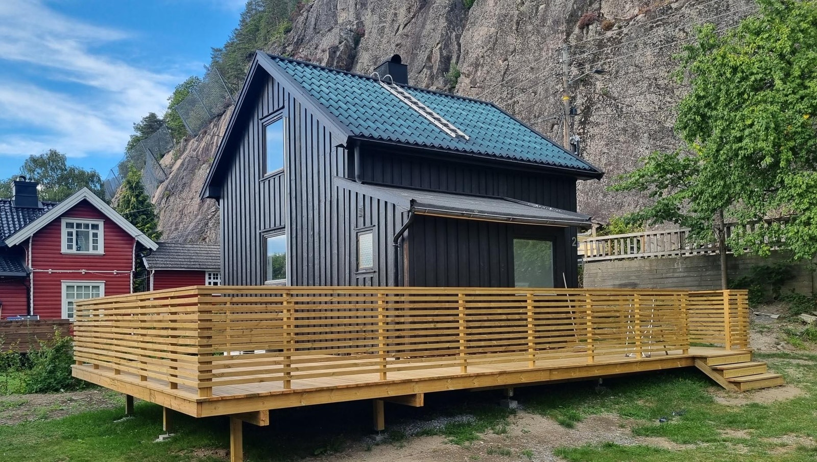 Ny romselig terasse fra 2022 Galleribilde