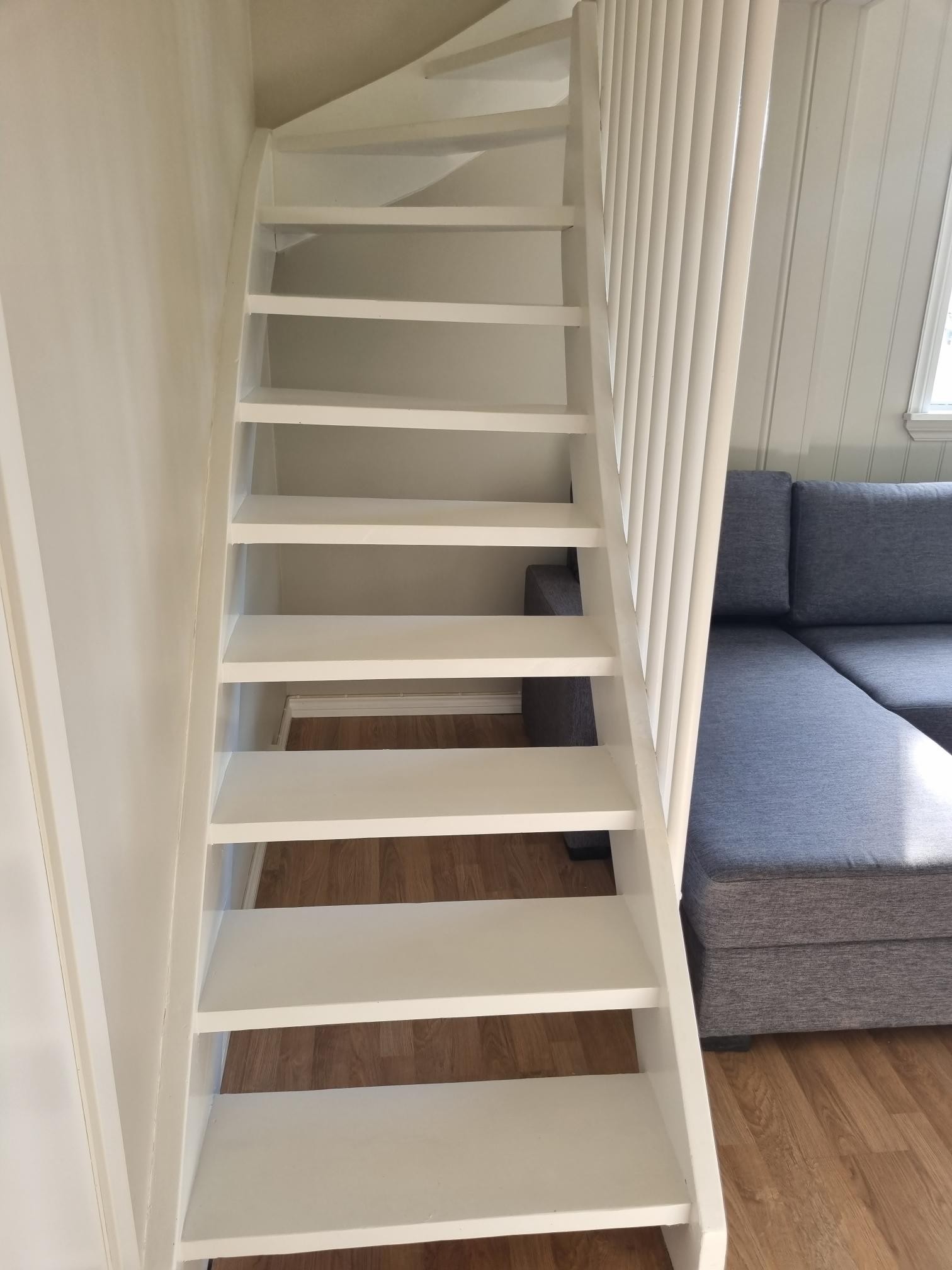 Trapp til 2 etg Galleribilde