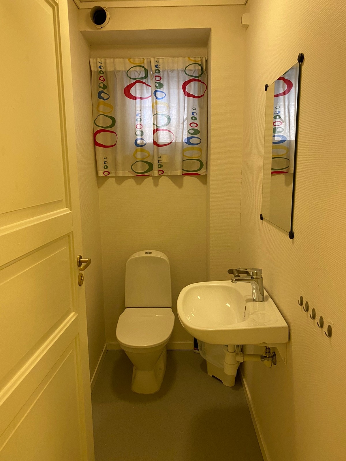 Separat toalett rom Galleribilde