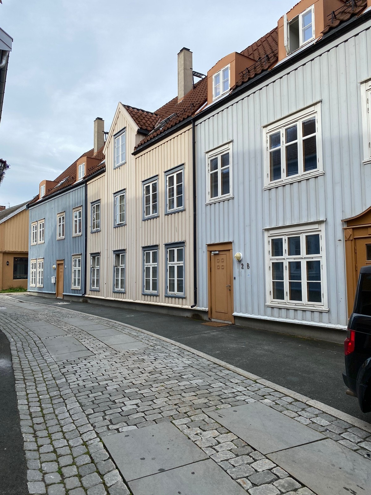 Nygata, nedre Bakklandet. Kort vei til f.eks Gløs, veldig sentralt Galleribilde