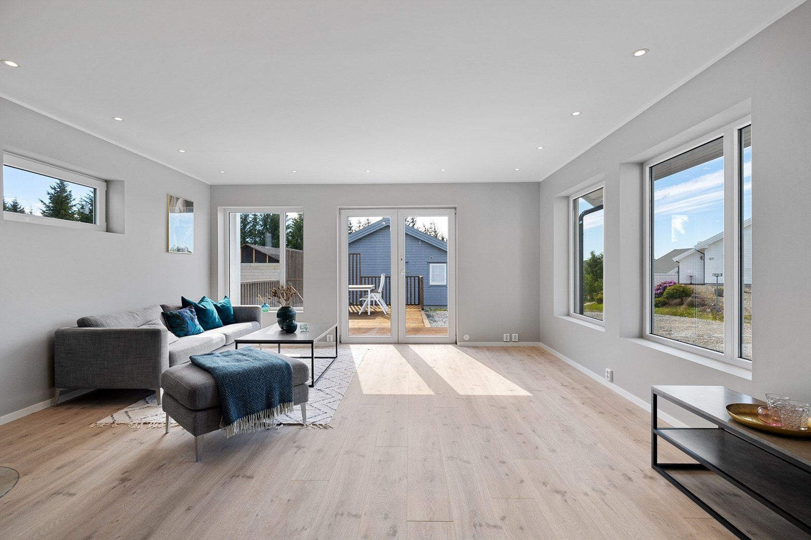 Hytten har gjennomgående gode kvaliteter på overflater, innredninger og utstyr. Galleribilde