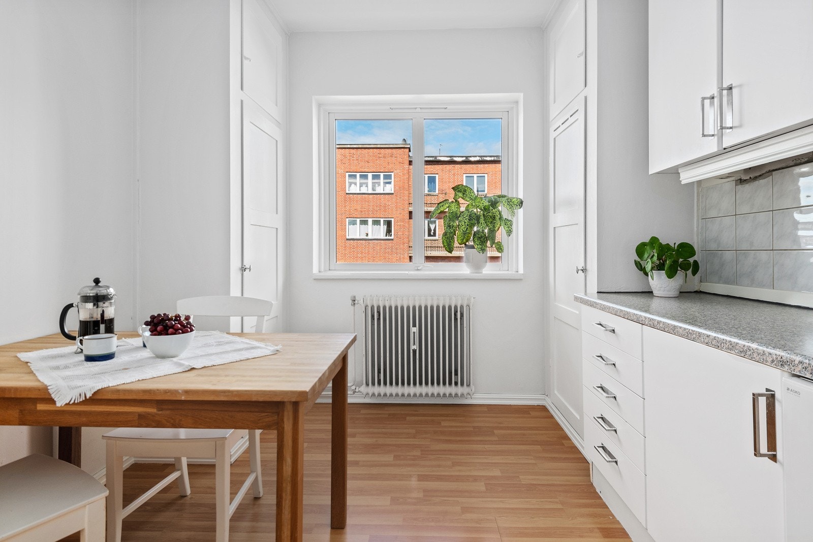 Det er en praktisk planløsning, og man har mange muligheter til å skape drømmeleiligheten sin! Galleribilde