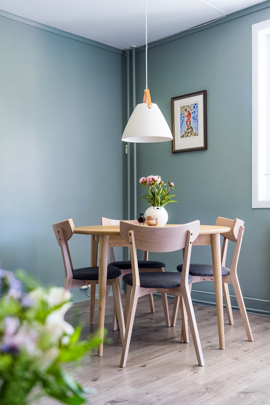 Oppvarming og varmtvann er inkl. i felleskostnadene (fjernvarme) Galleribilde