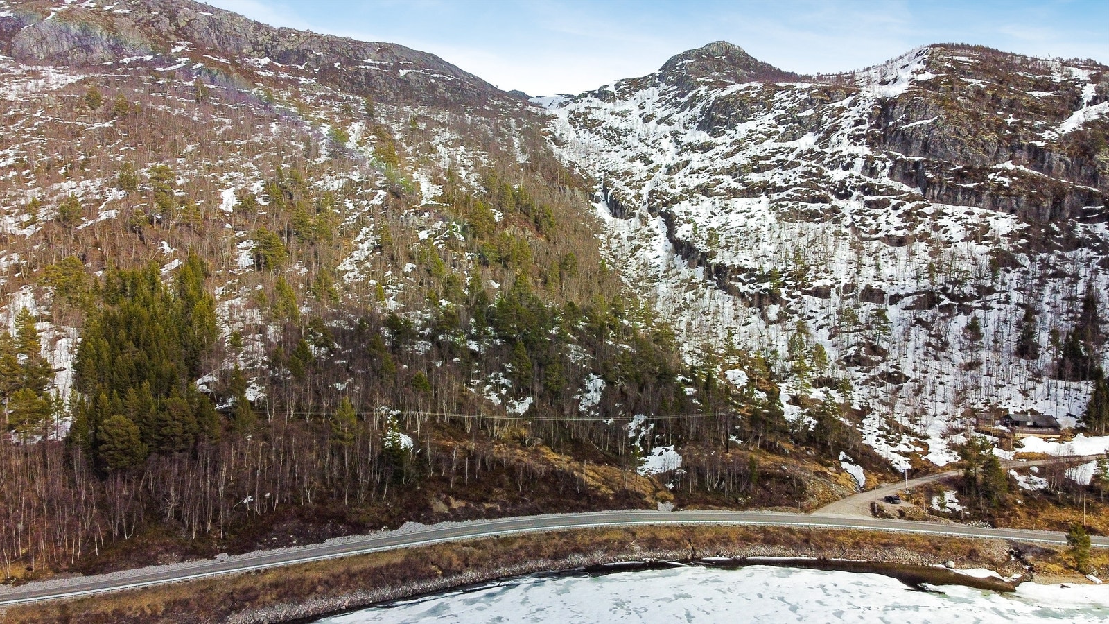 Hartoll Hyttegrend Galleribilde