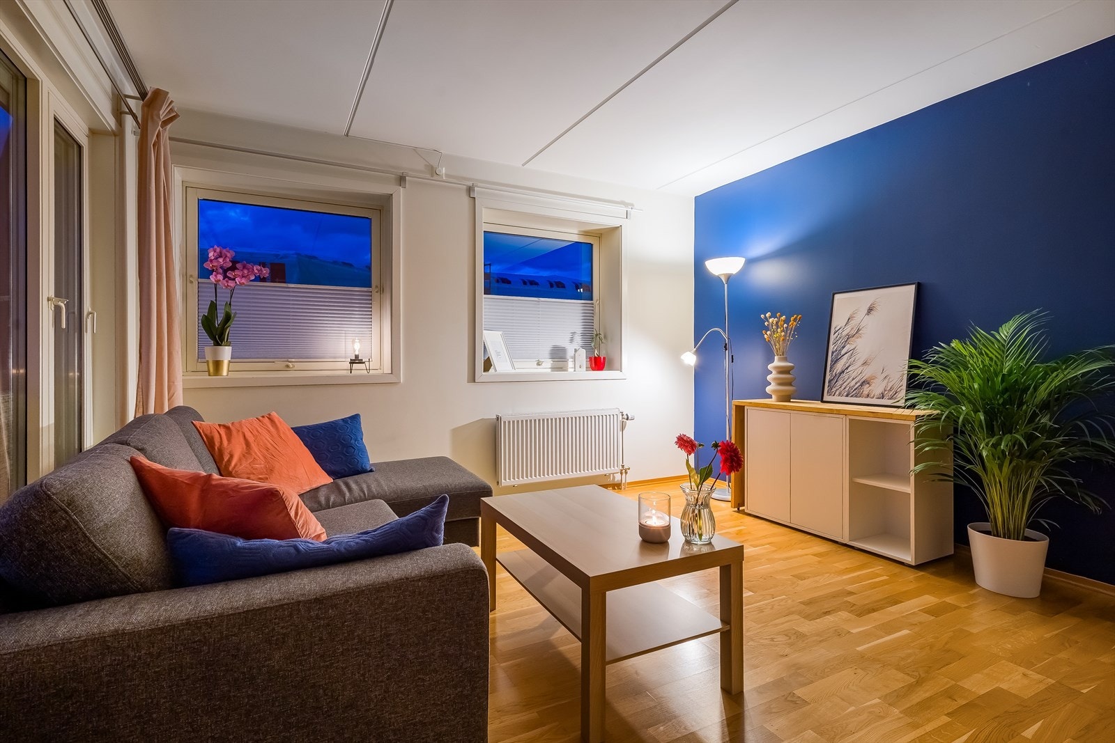 Leiligheten er en topp-/endeleilighet i 8. etasje Galleribilde