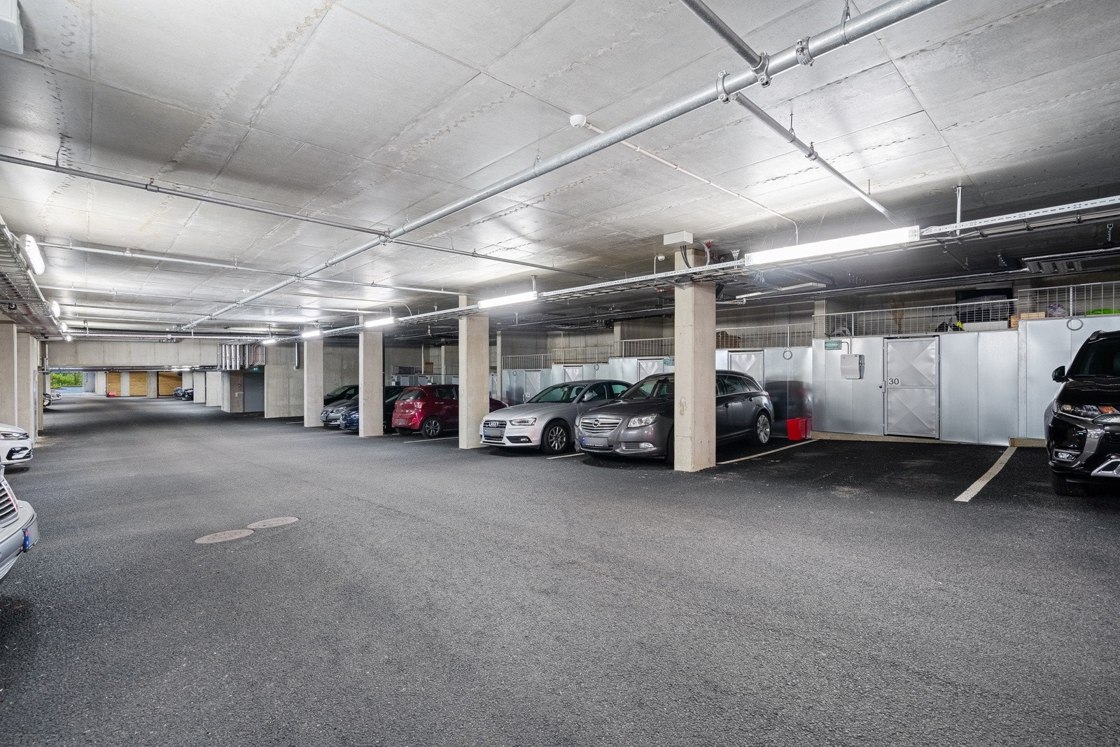 Parkering. Galleribilde