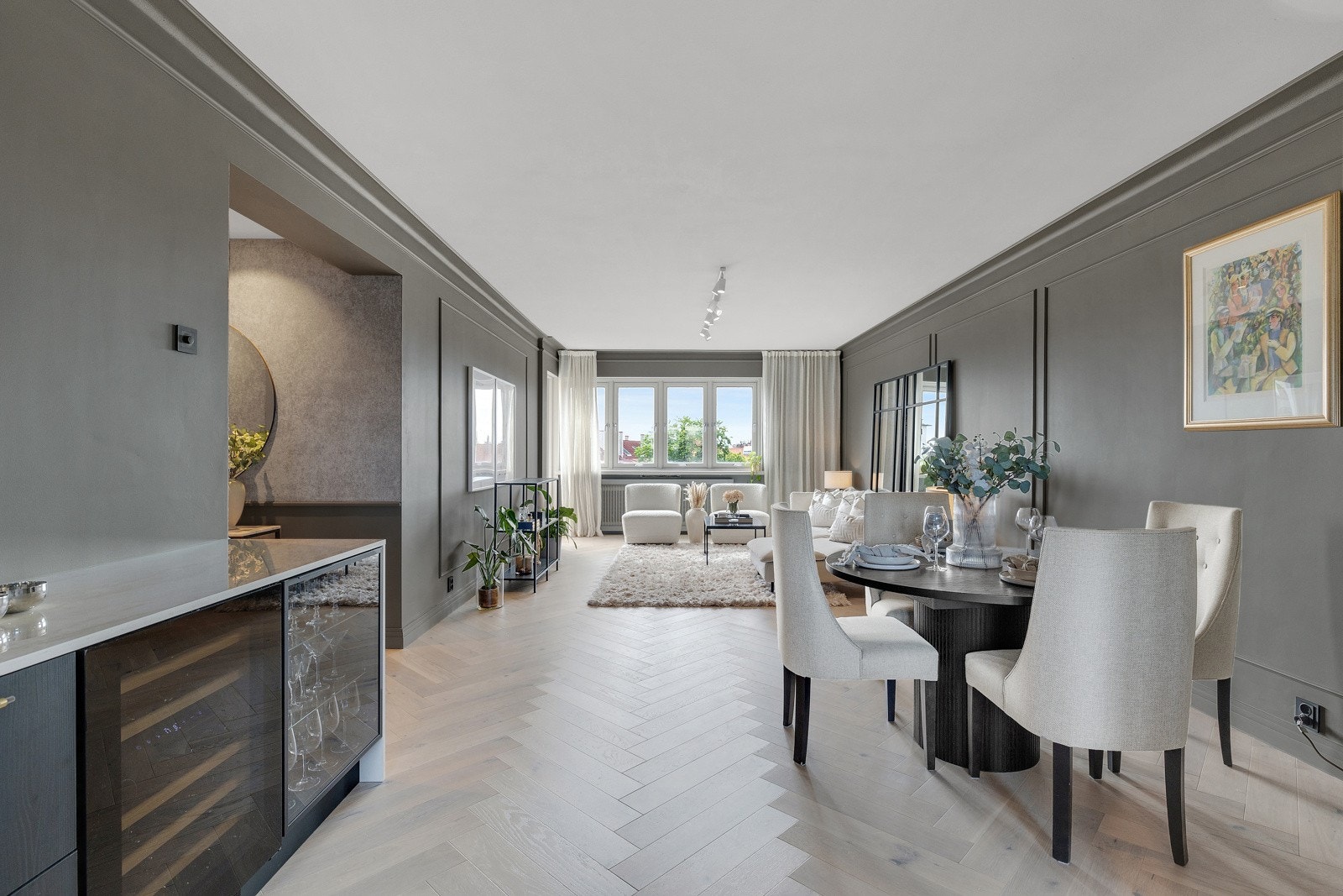 Det er kvitteringer/dokumentasjon på arbeidene som er utført. Galleribilde