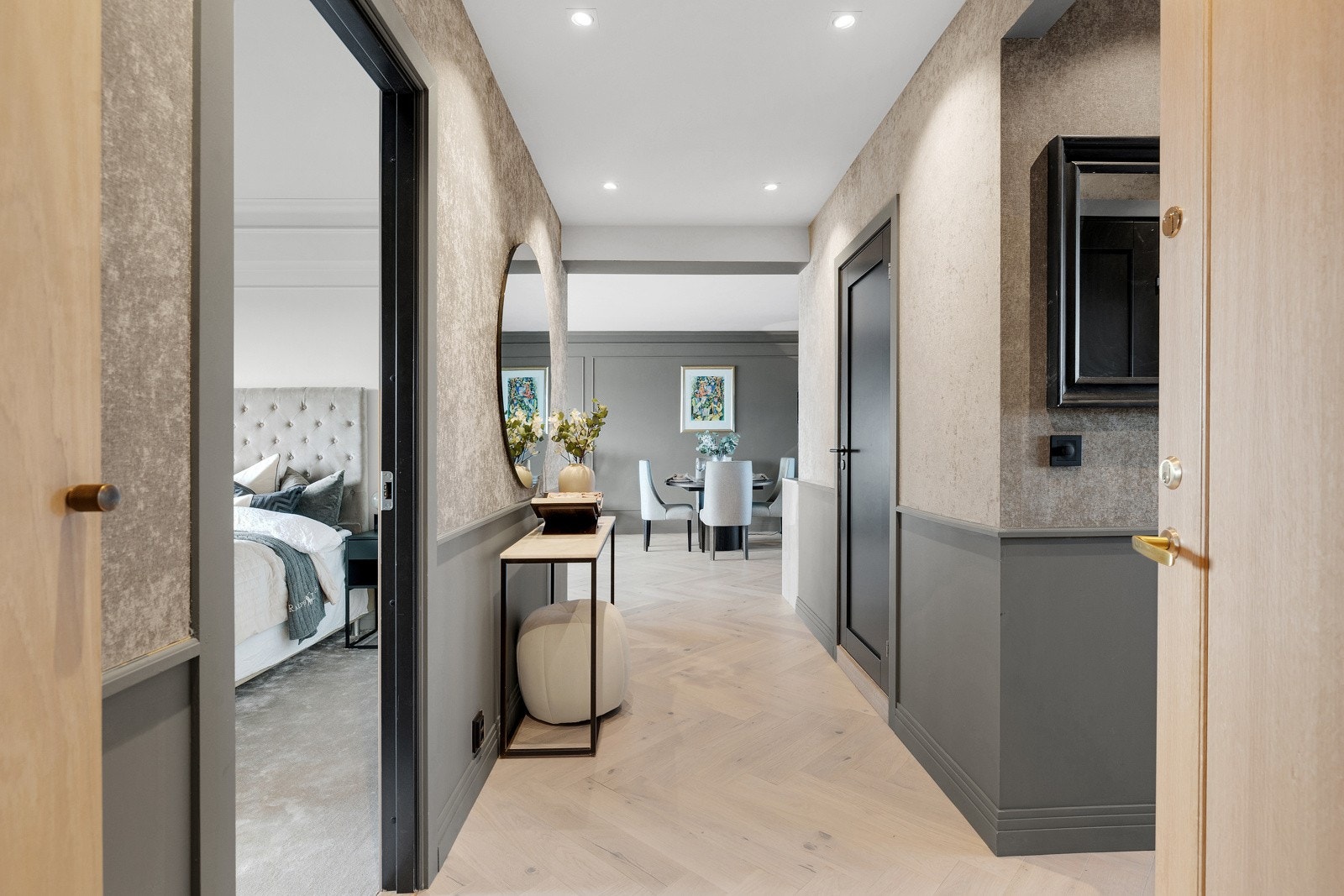 Når man åpner inngangsdøren, får man en umiddelbar WOW følelese. Galleribilde