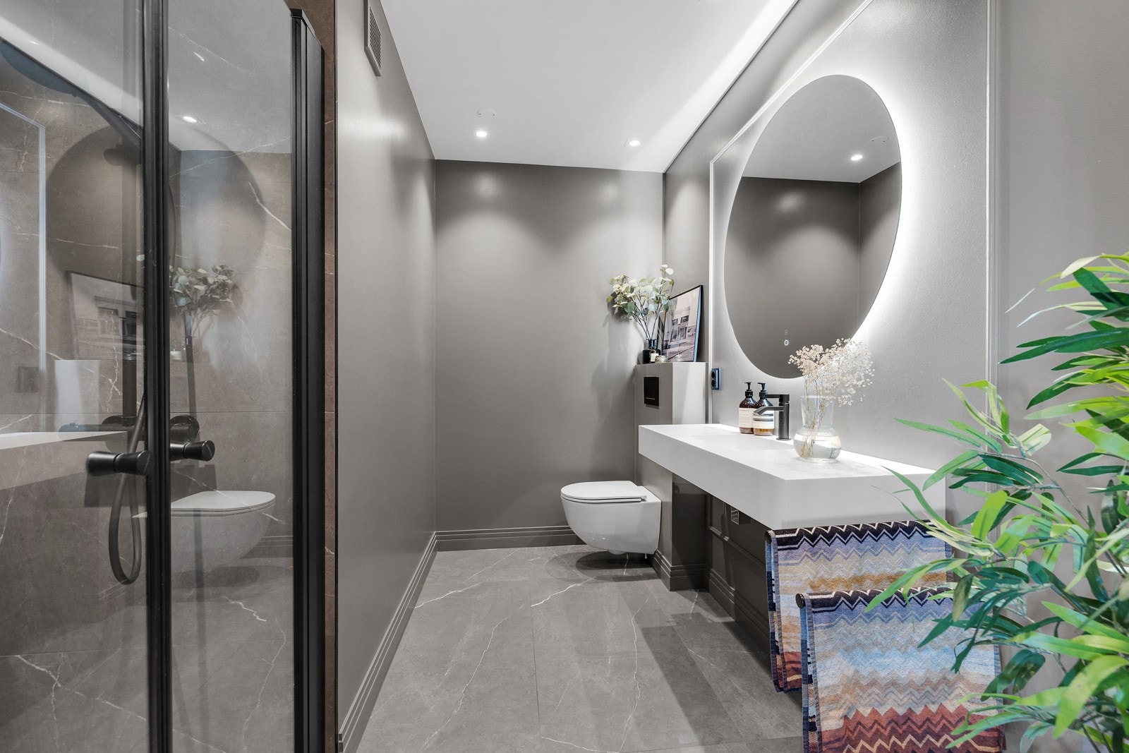 Sjeldent lekkert bad, utført av fagfolk i 2021. Dokumentasjon foreligger. Galleribilde