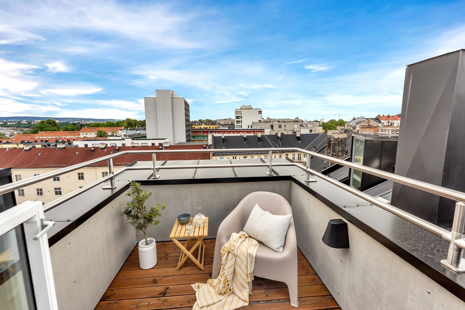 Skap din helt egen oase på din private takterrasse. Galleribilde
