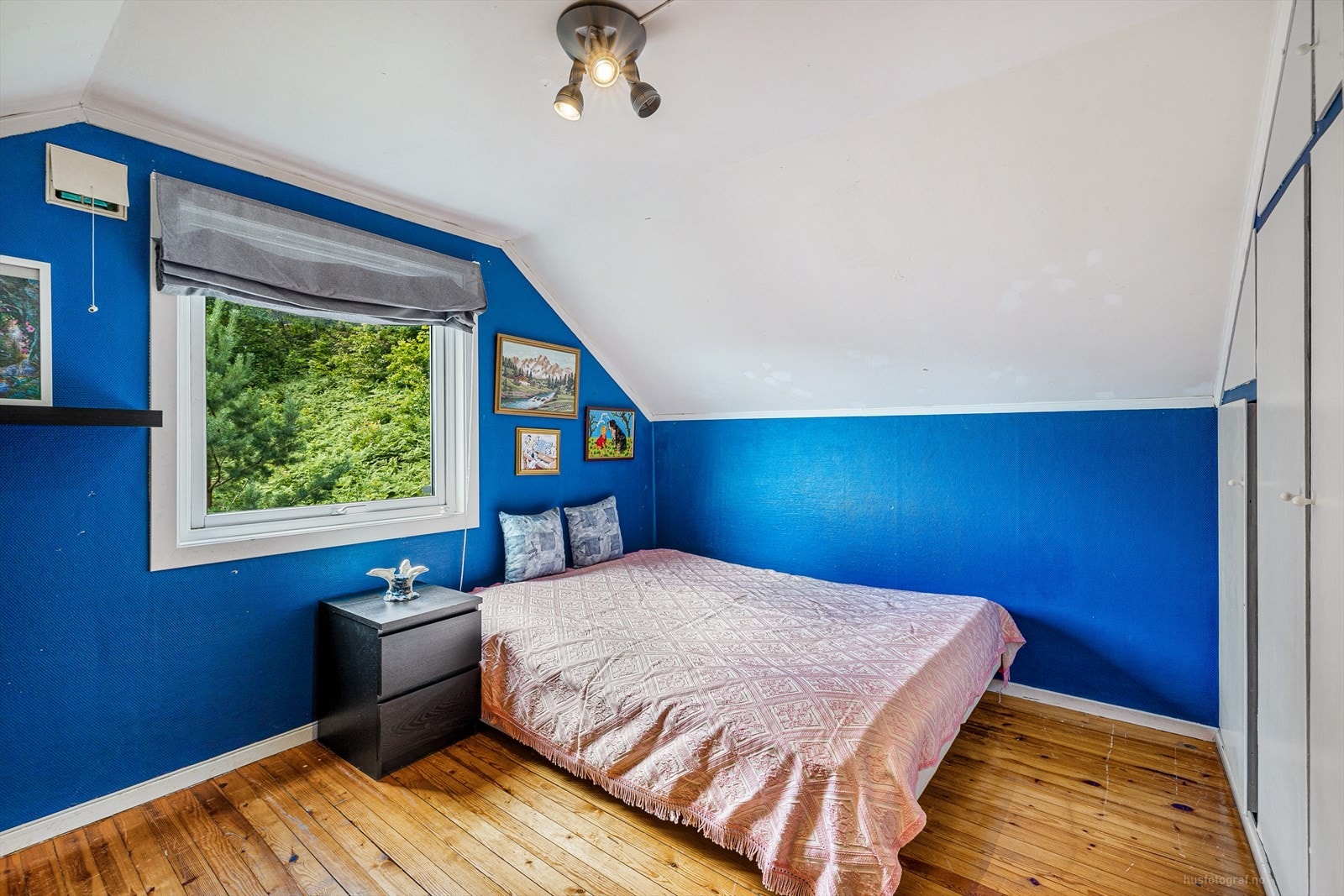 Soverom loft Galleribilde