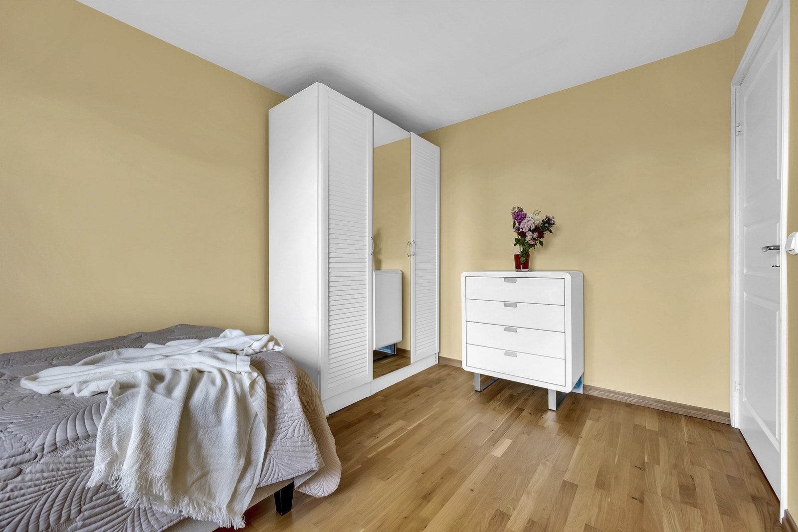 Rugdeberget 6 Galleribilde