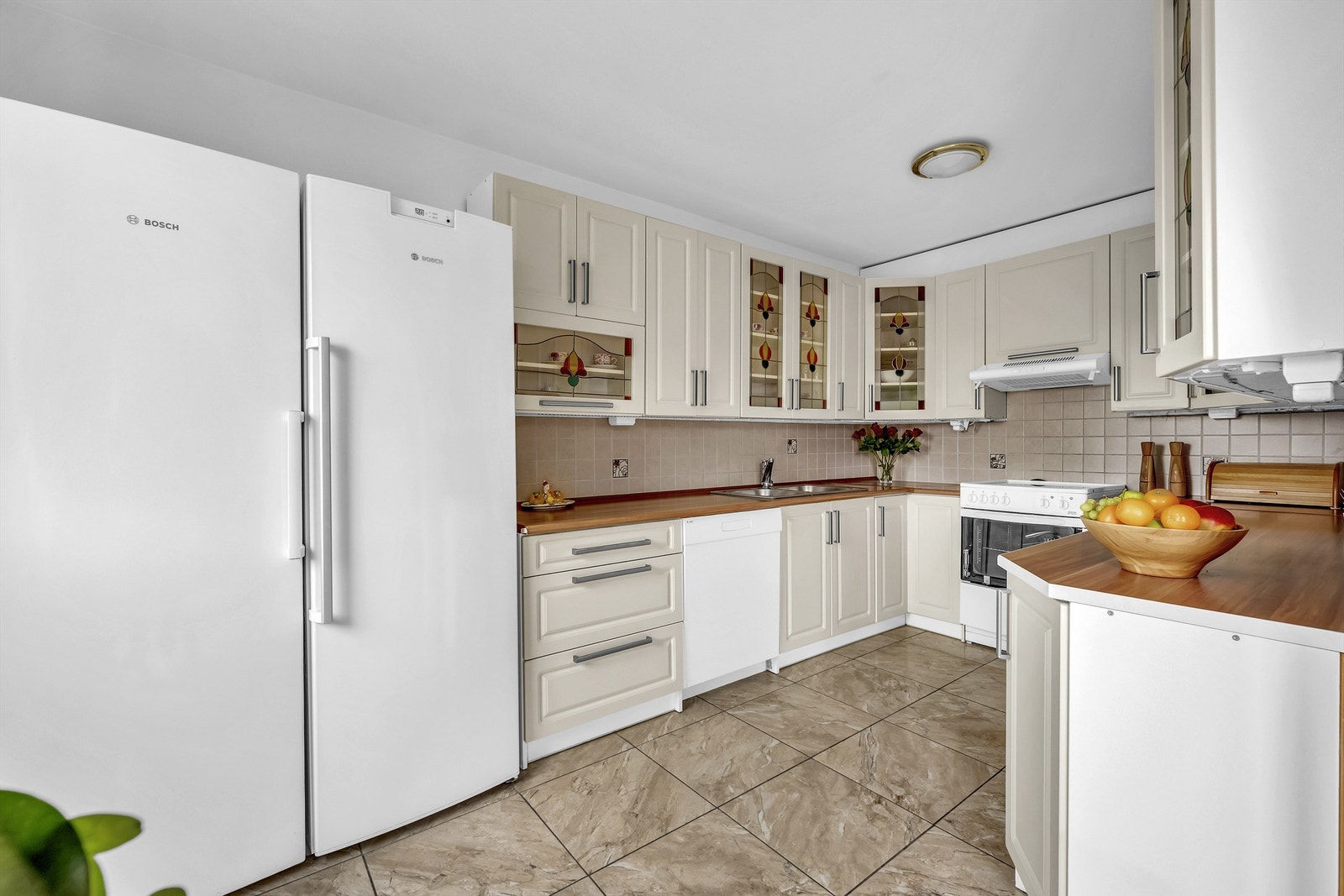 Kjøkken med innredning fra 2014. Galleribilde