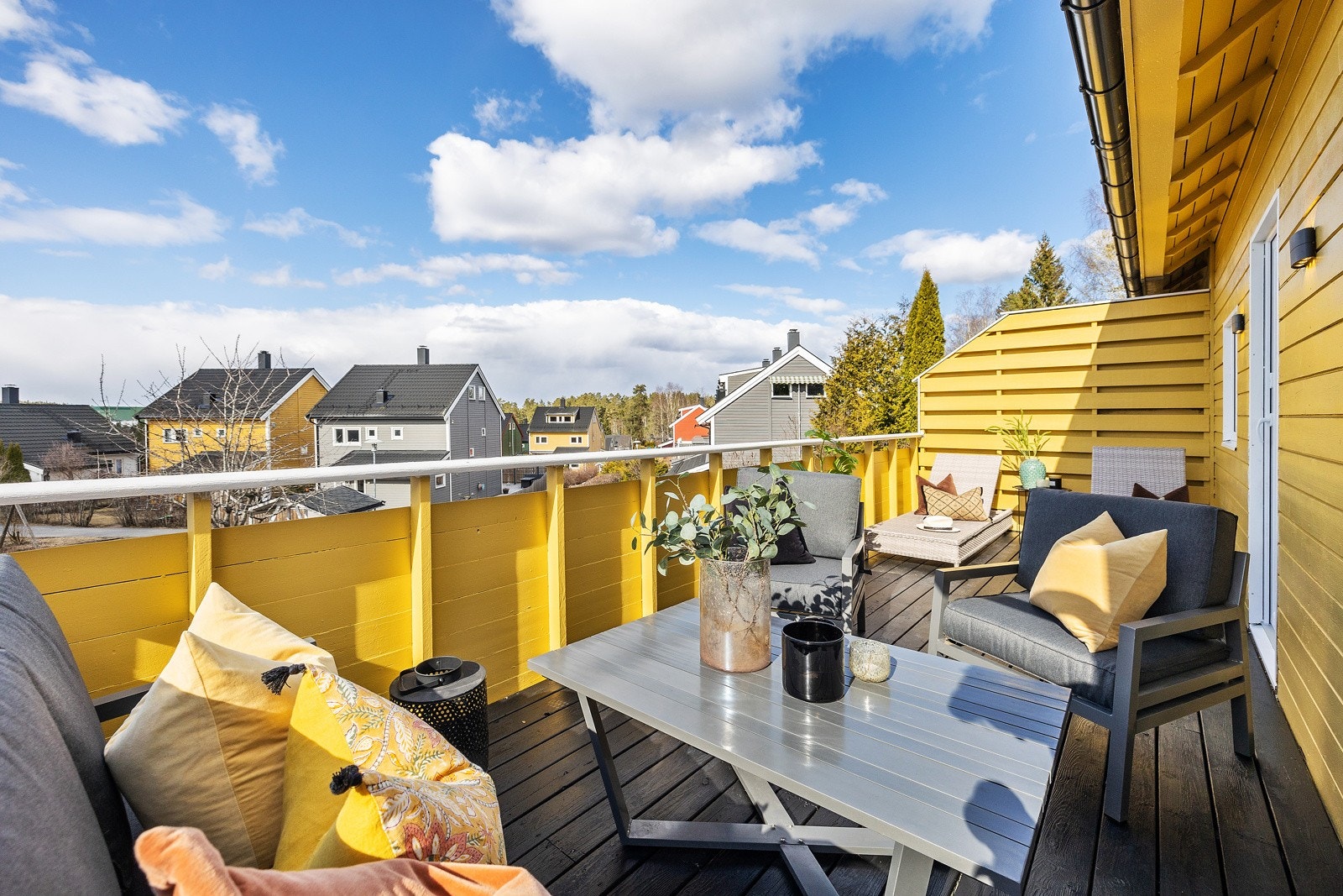 Her er det også plass til utemøblement, samt grill. Galleribilde