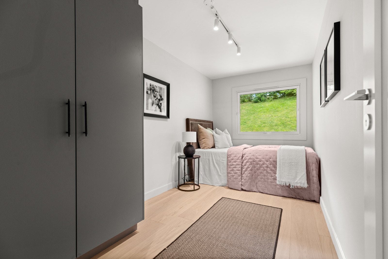 Soverom II Galleribilde