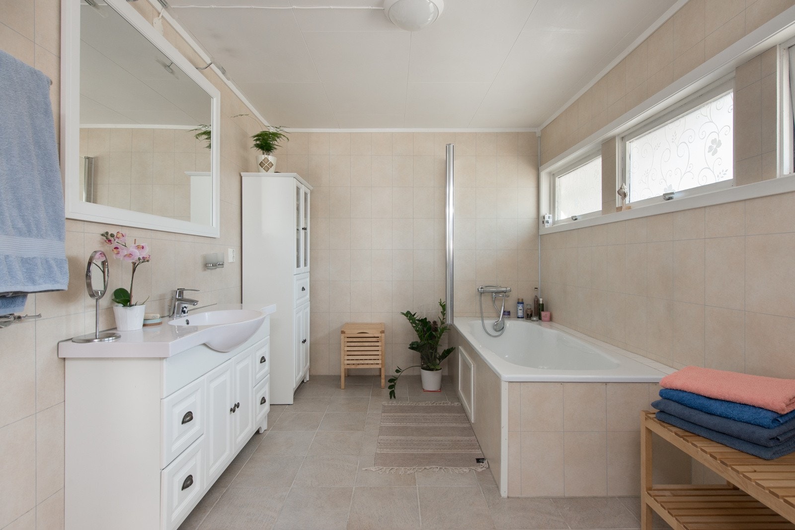 Flislagt bad. Galleribilde