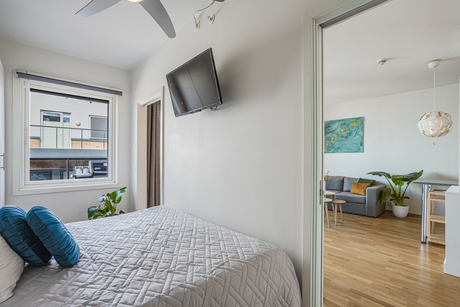 Fin plass til dobbeltseng Galleribilde