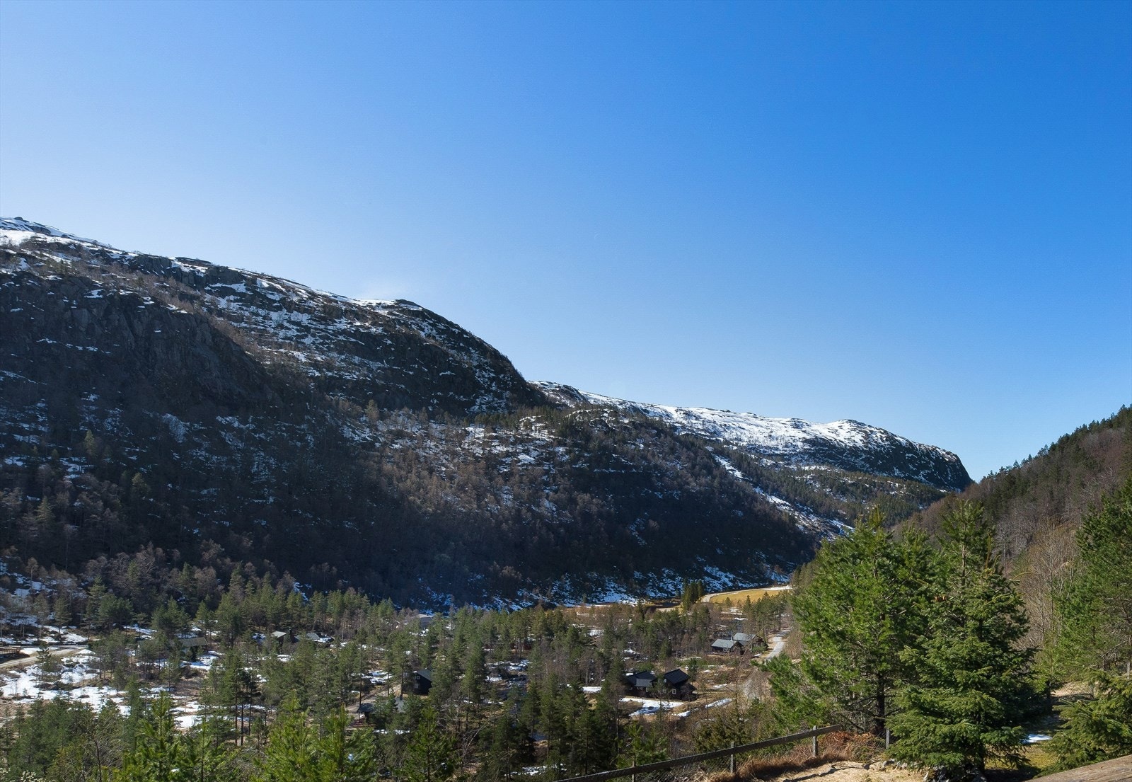 Utsikt fra balkongen Galleribilde