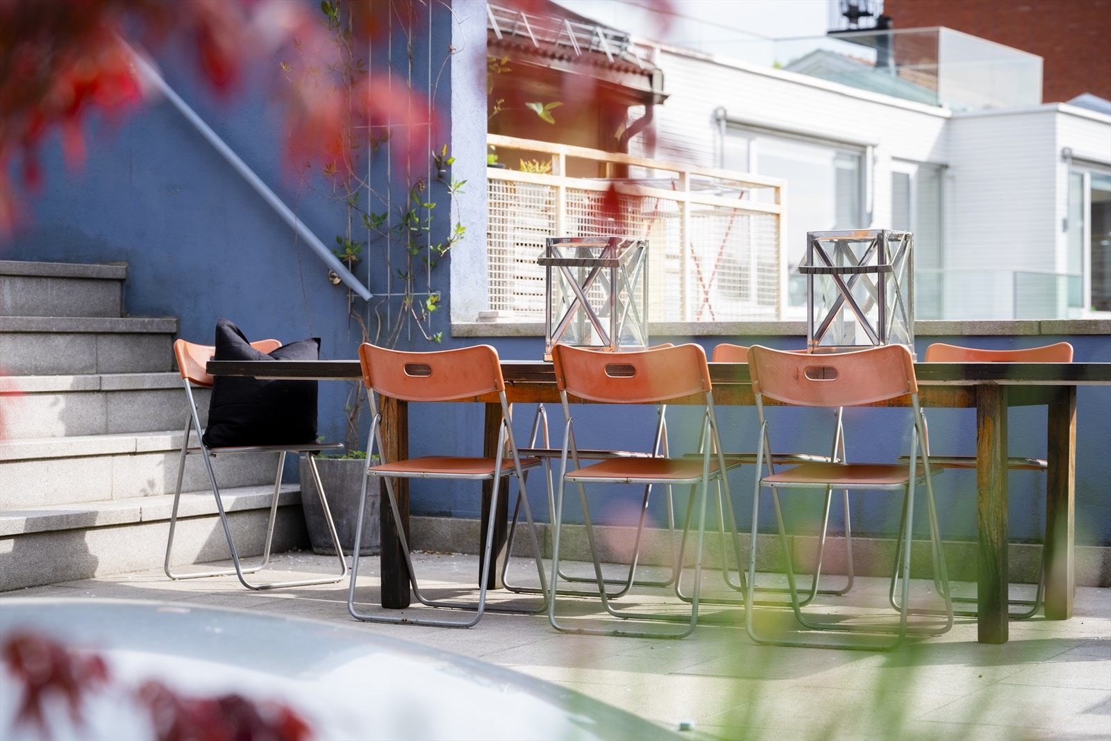 Det er kun 3 seksjoner som deler på fellesområdene, slik at man har anledning til å sosialisere seg eller være usjenert Galleribilde