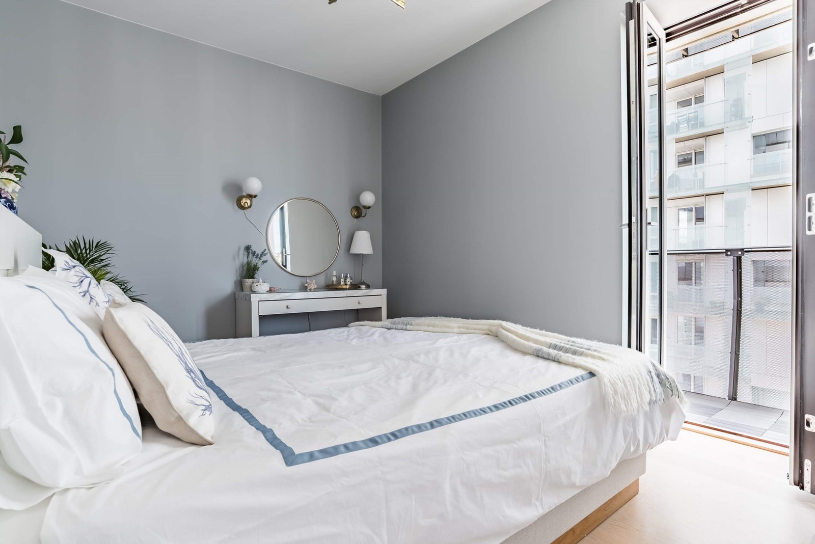 Soverommet er oppmålt til ca. 13,5 kvm. Galleribilde