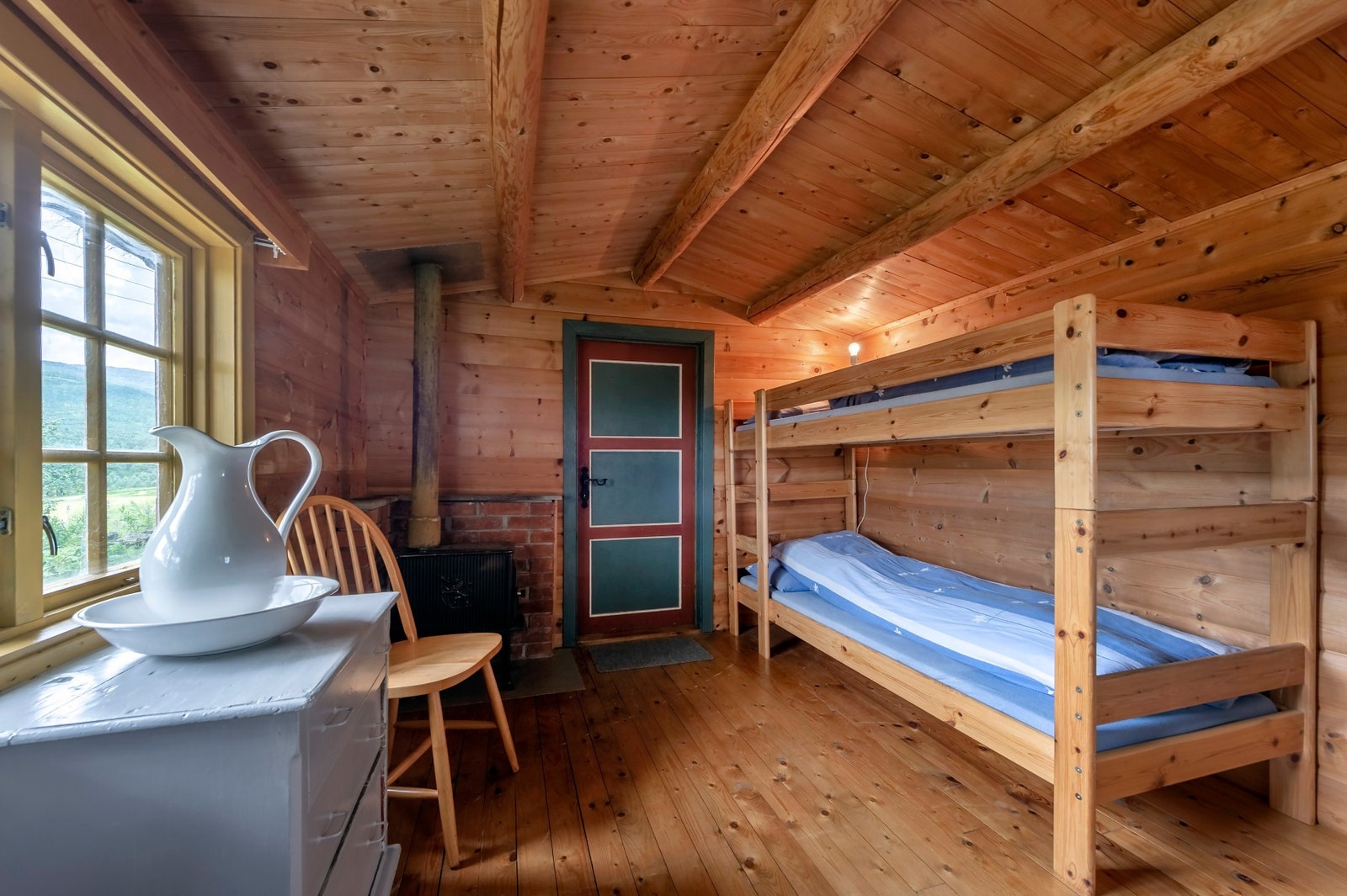 Anneks med tilhørende bod på 4,5 kvm. Galleribilde