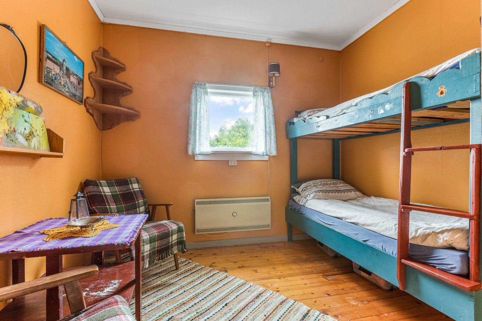 Soverommene har gode løsninger og flere sengeplasser. Galleribilde