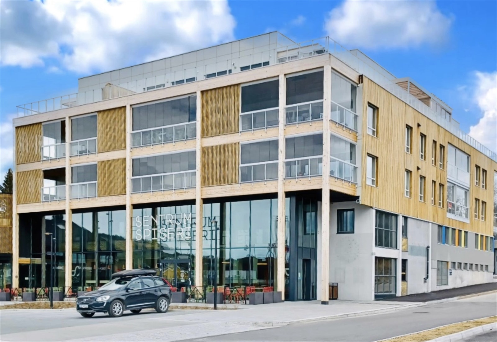 Dette er en pertfekt leilighet for den som ønsker god plass kombinert med sentral beliggenhet og en lettvint boform. Galleribilde