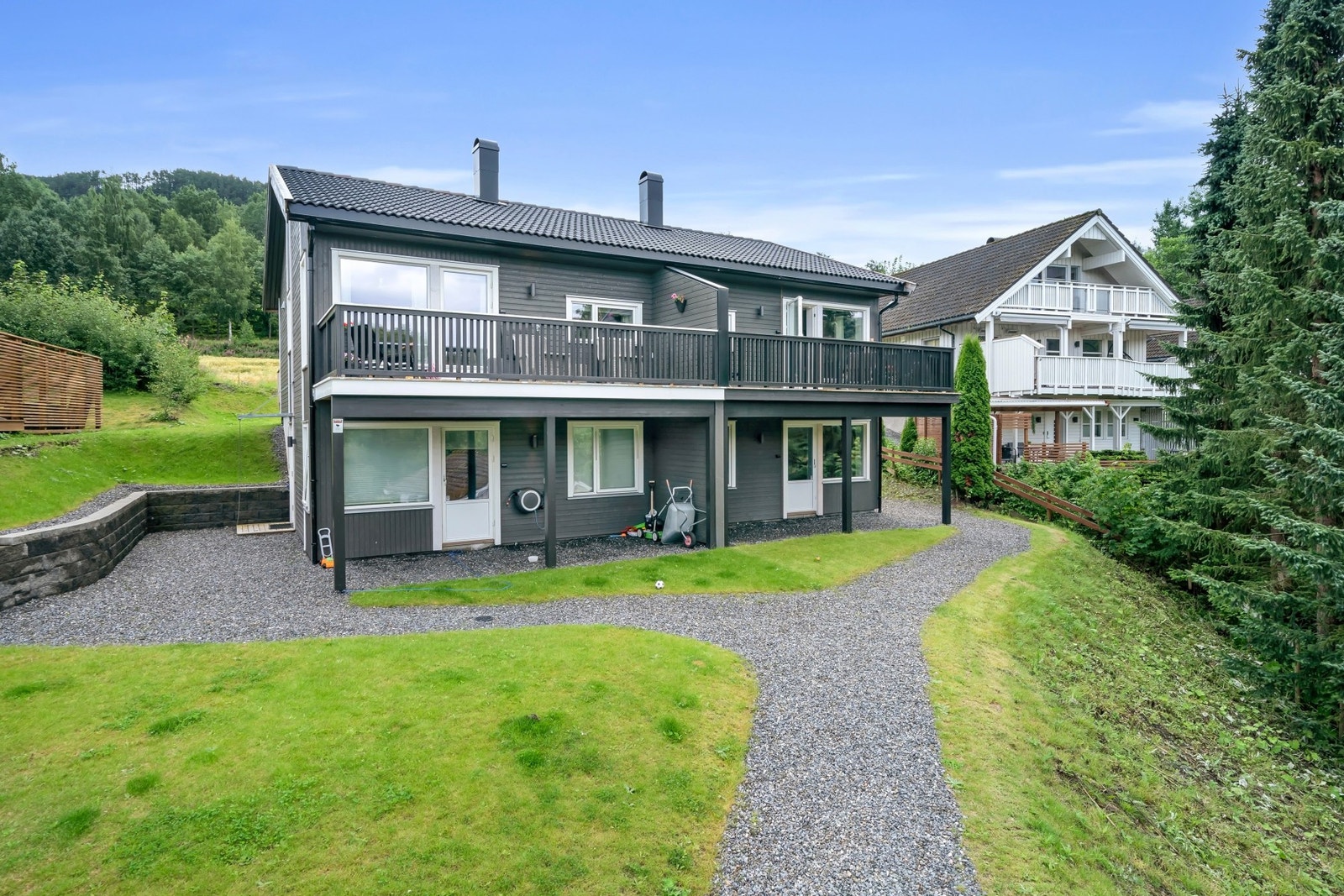 Velkommen til Danielstrøa 12 D - En moderne familiebolig med lekker standard. Galleribilde