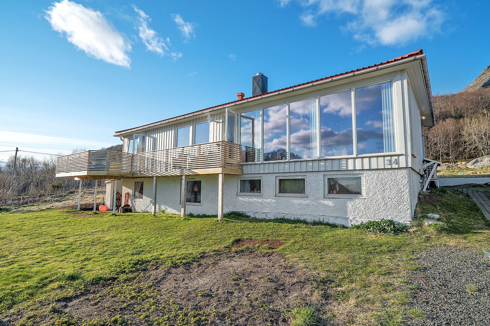 Velkommen til Tøa 34. Bilde fra tidligere salg, avvik kan forekomme. Galleribilde