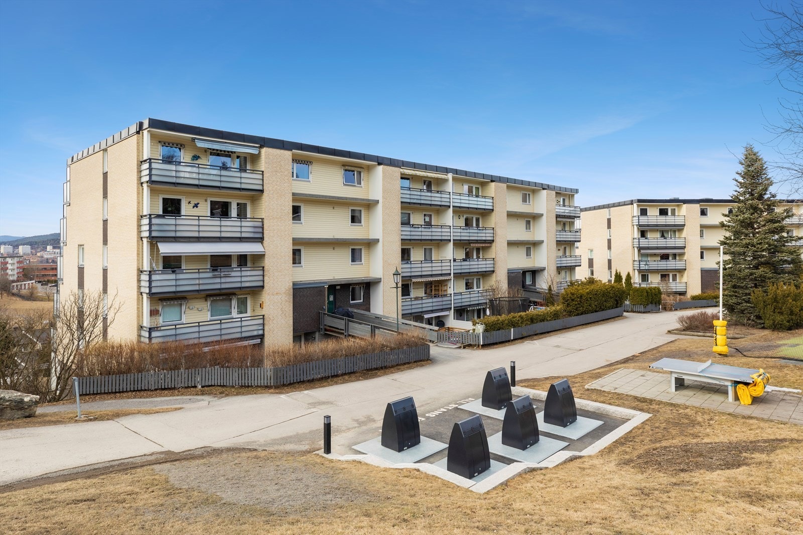 Borettslaget avsluttet rehabilitering av borettslagets bygninger i 2008 og fremstår som svært representativt. Galleribilde