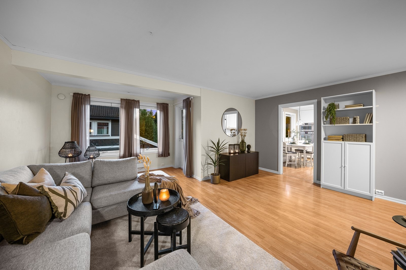 Stue/kjøkken. Galleribilde