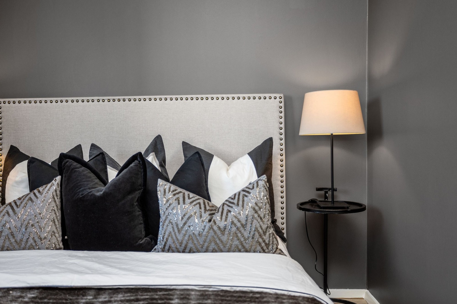 Plass til nattbord på begge sider Galleribilde