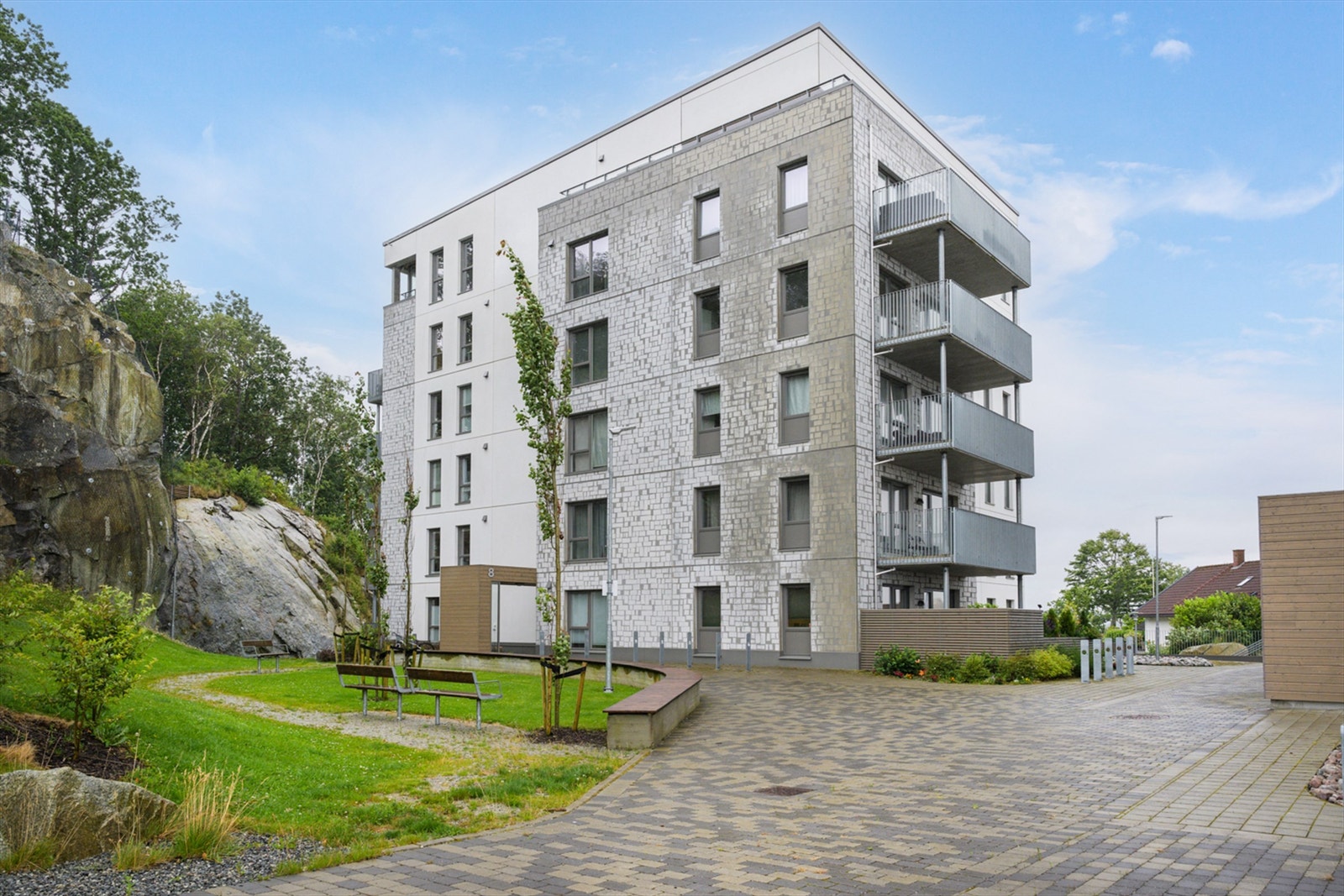 Fasade mot inngangsparti. Galleribilde