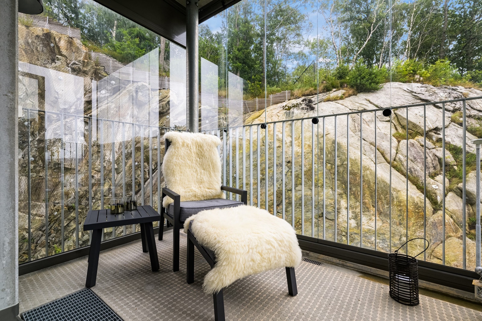 Innglasset balkong Galleribilde