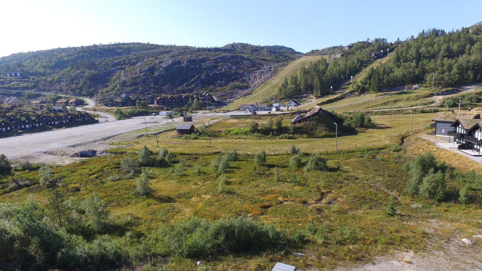 Område sett opp mot alpinanlegget Galleribilde
