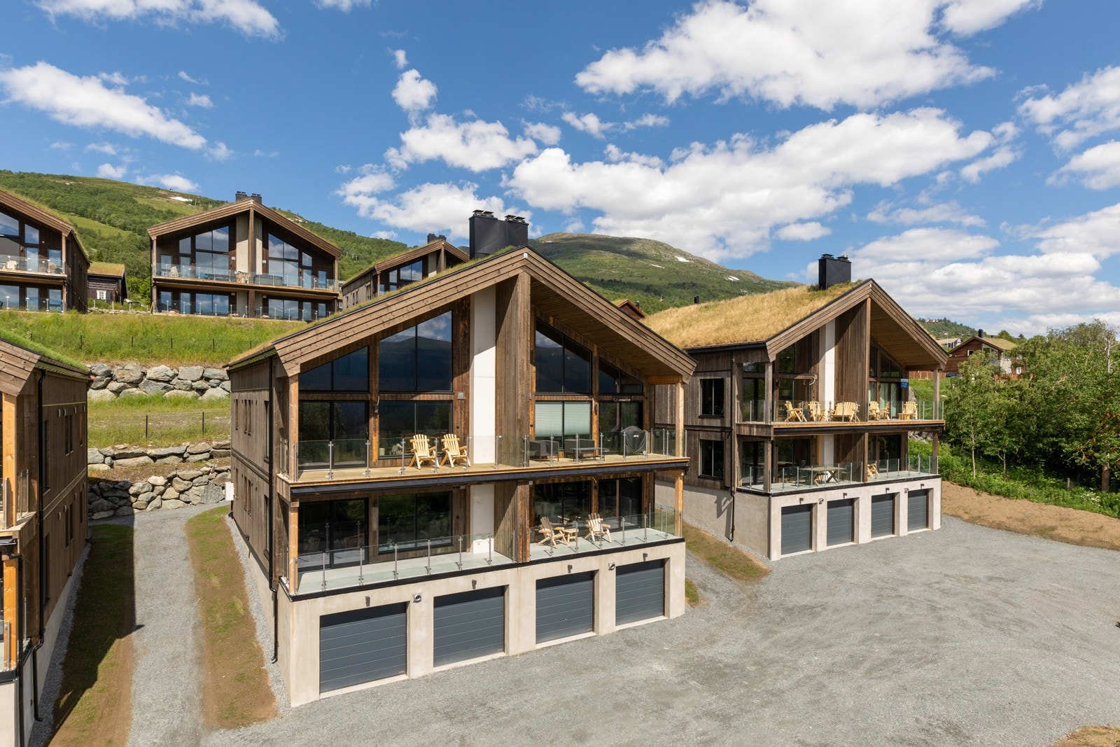 Beliggenhet kun 100 m. fra alpinanlegg i Stølen, og langrennsløypa går tvers igjennom tunet Galleribilde