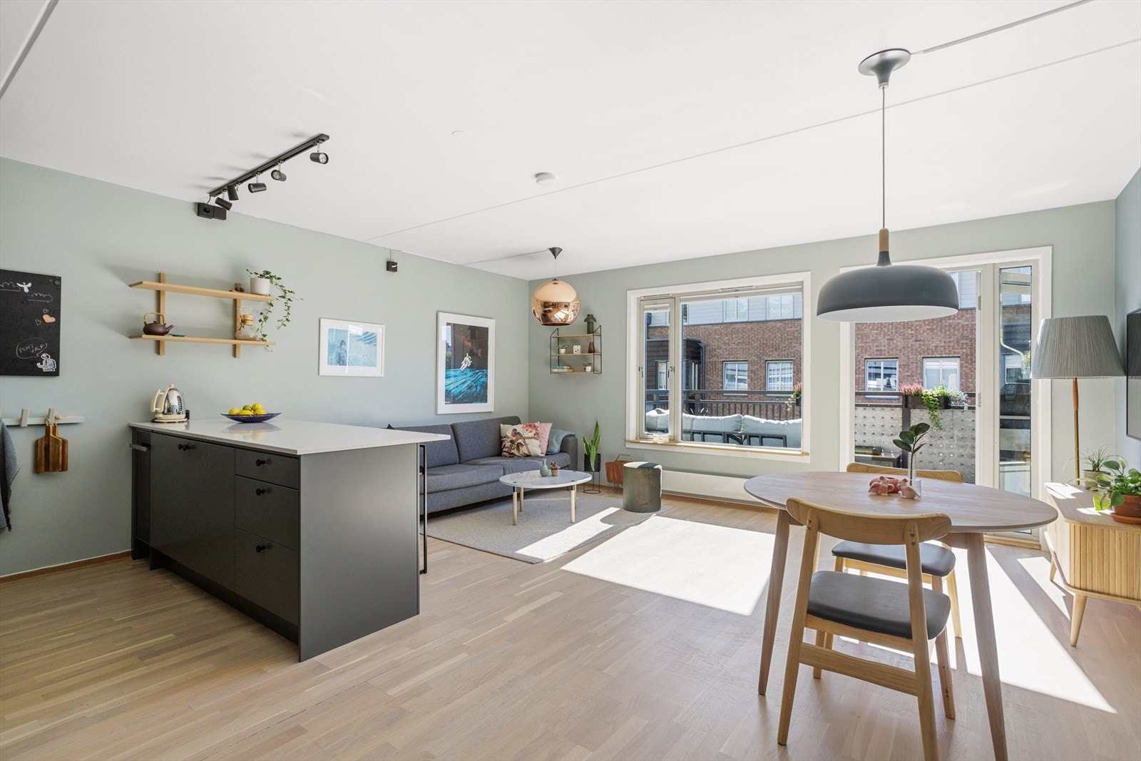 Velkommen til Ivan Bjørndals gate 16 presentert av Isabel Limi v/DNB Eiendom. Galleribilde