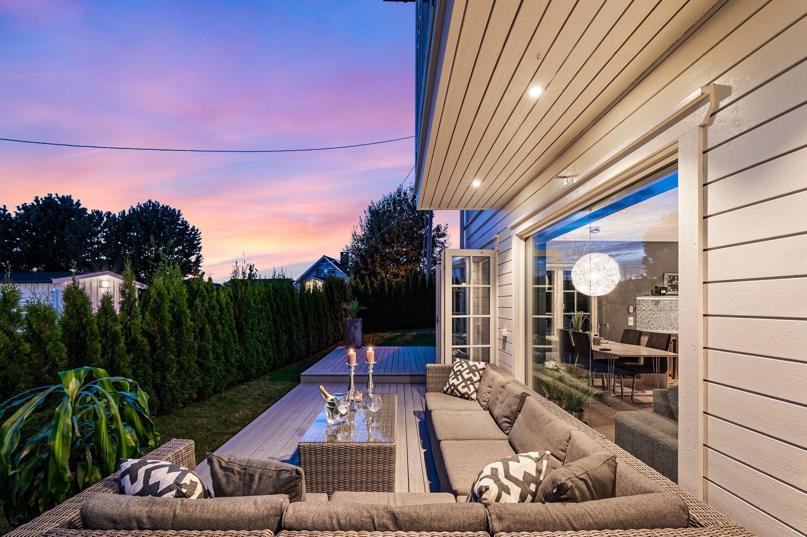 Her kan sene sommerkvelder nytes. Galleribilde