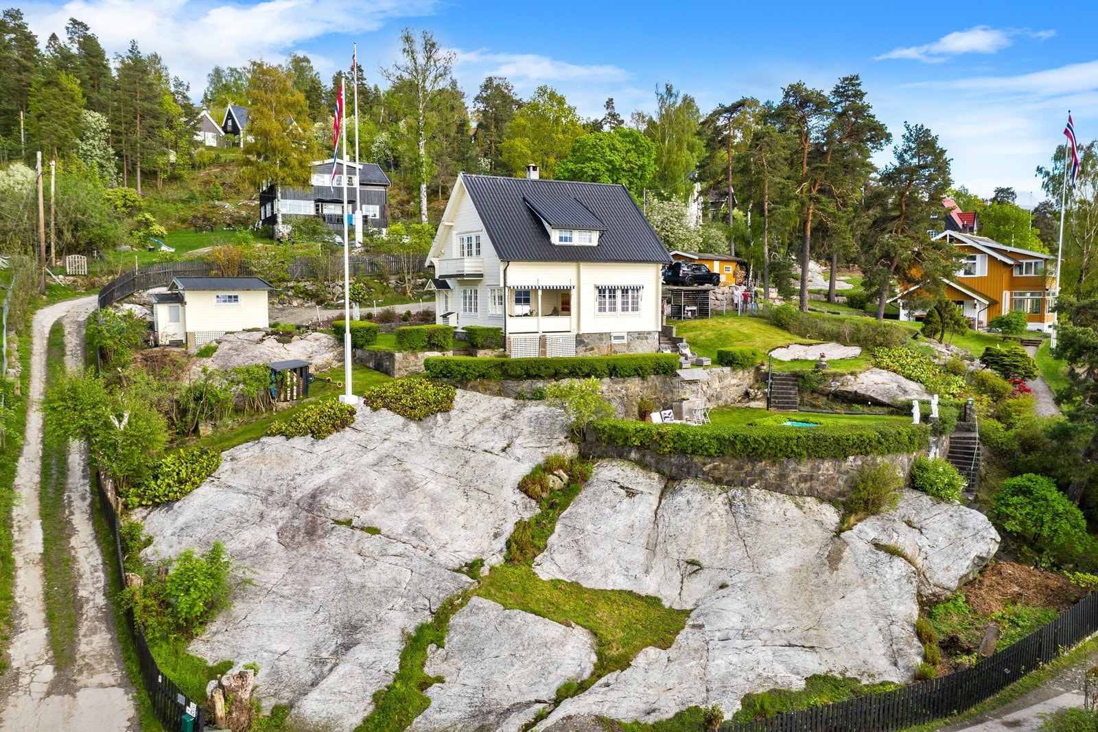 Stor og flott tomt Galleribilde