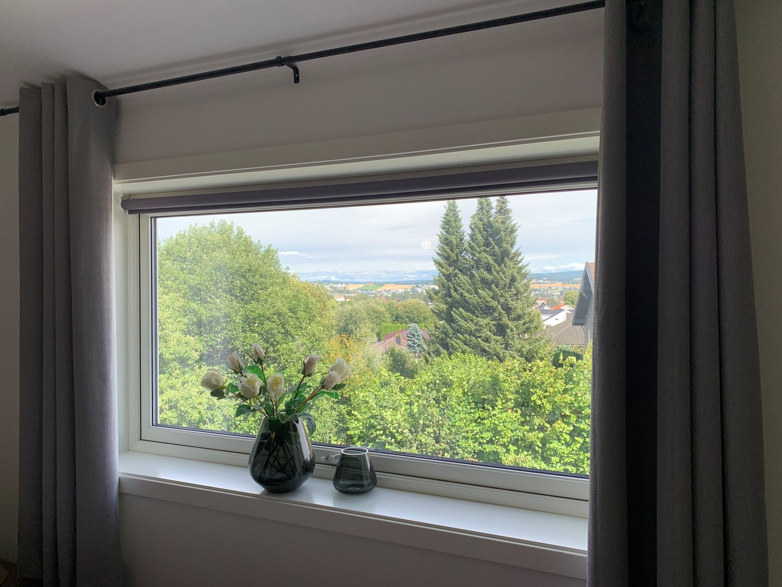 Utsikt fra hovedsoverom i 2. Etasje Galleribilde