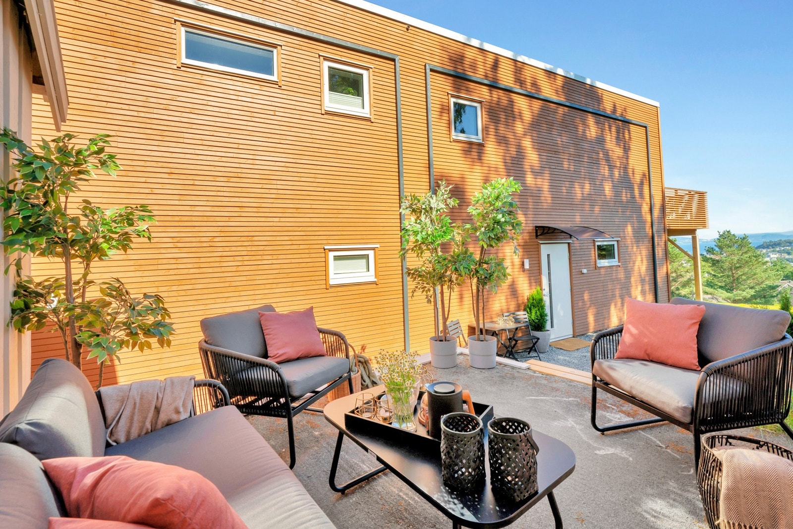 Her nyter man solen fra soloppgang til ca. kl. 19:00. Galleribilde