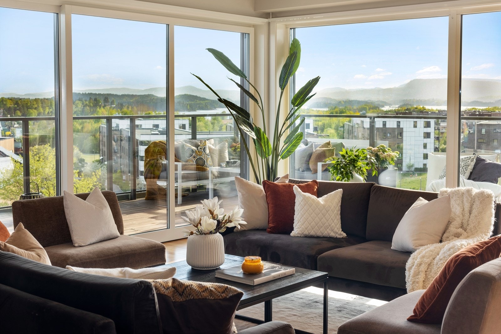 Eiendomsmegler Bettina Due v/DNB Eiendom har gleden av å presentere Forneburingen 203C. Galleribilde