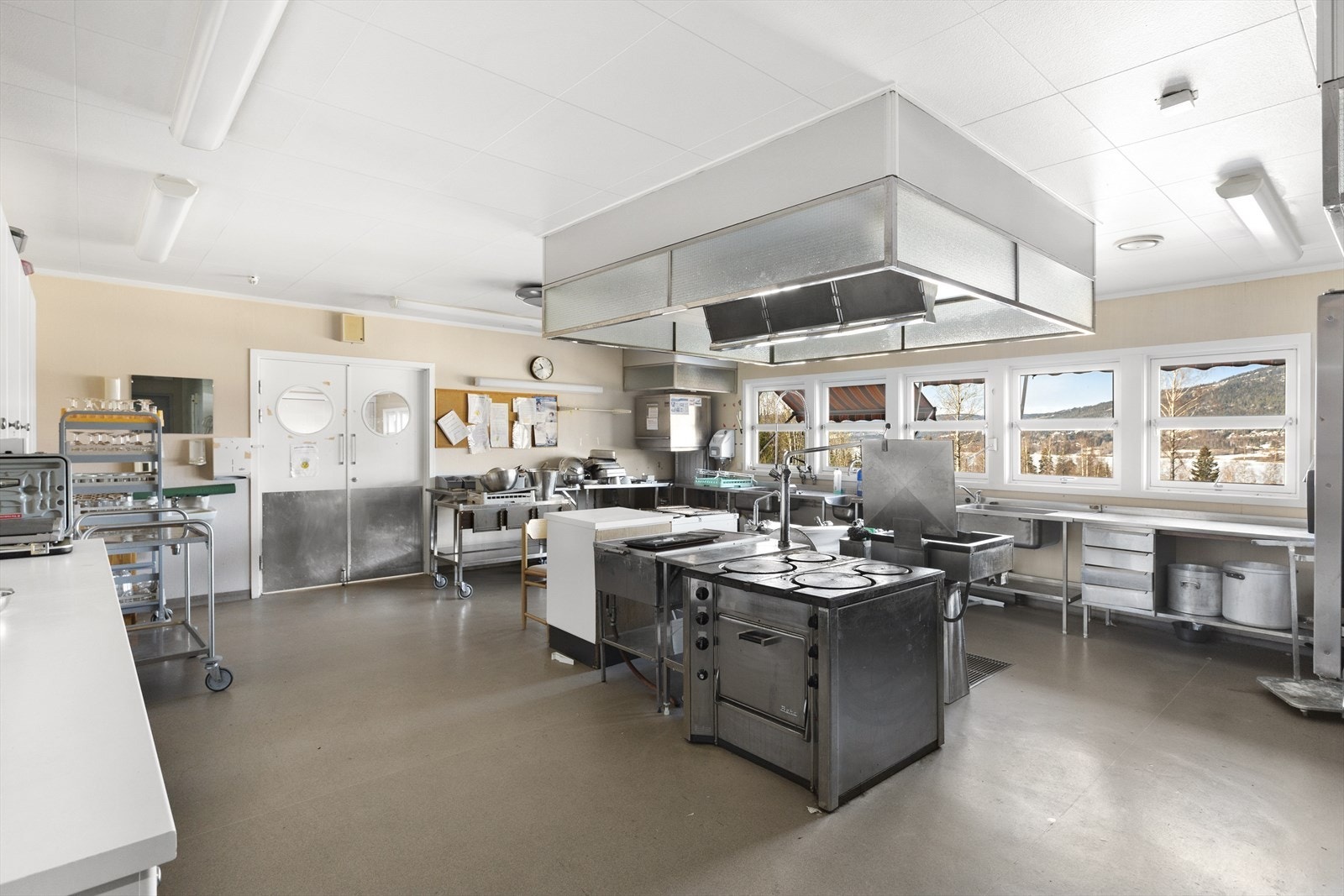 Hovedbygning. Galleribilde