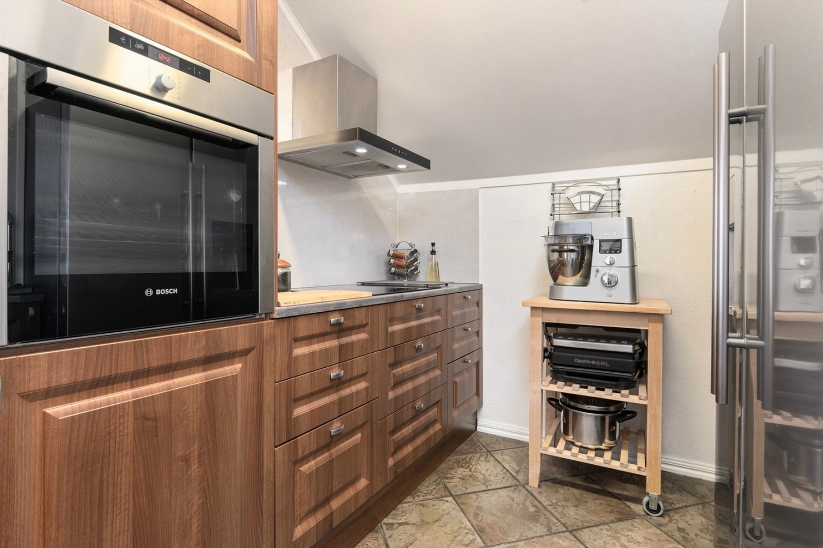 Både integrerte og frittstående hvitevarer Galleribilde