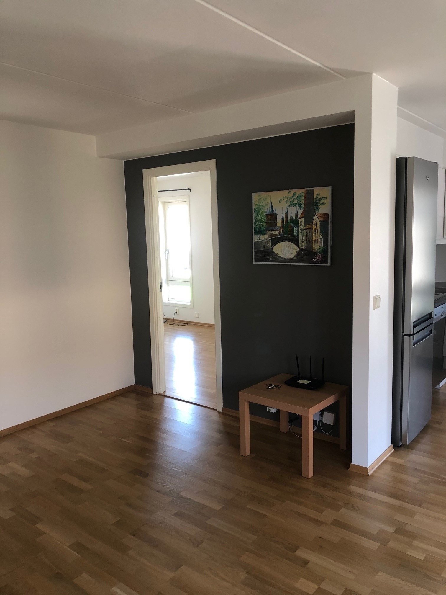 Stue - ser inn mot soverom Galleribilde