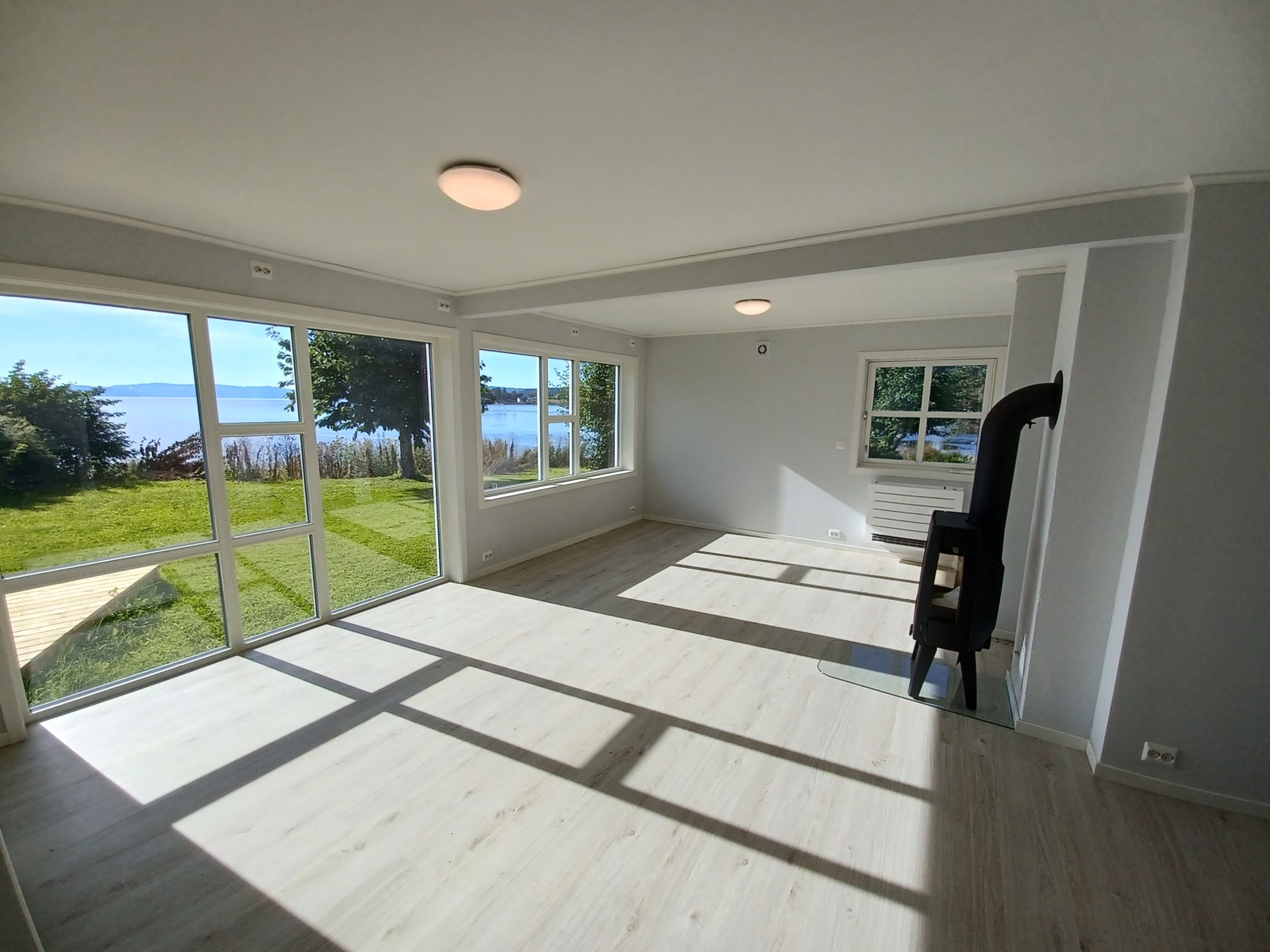 Panorama utsikt til fjorden Galleribilde