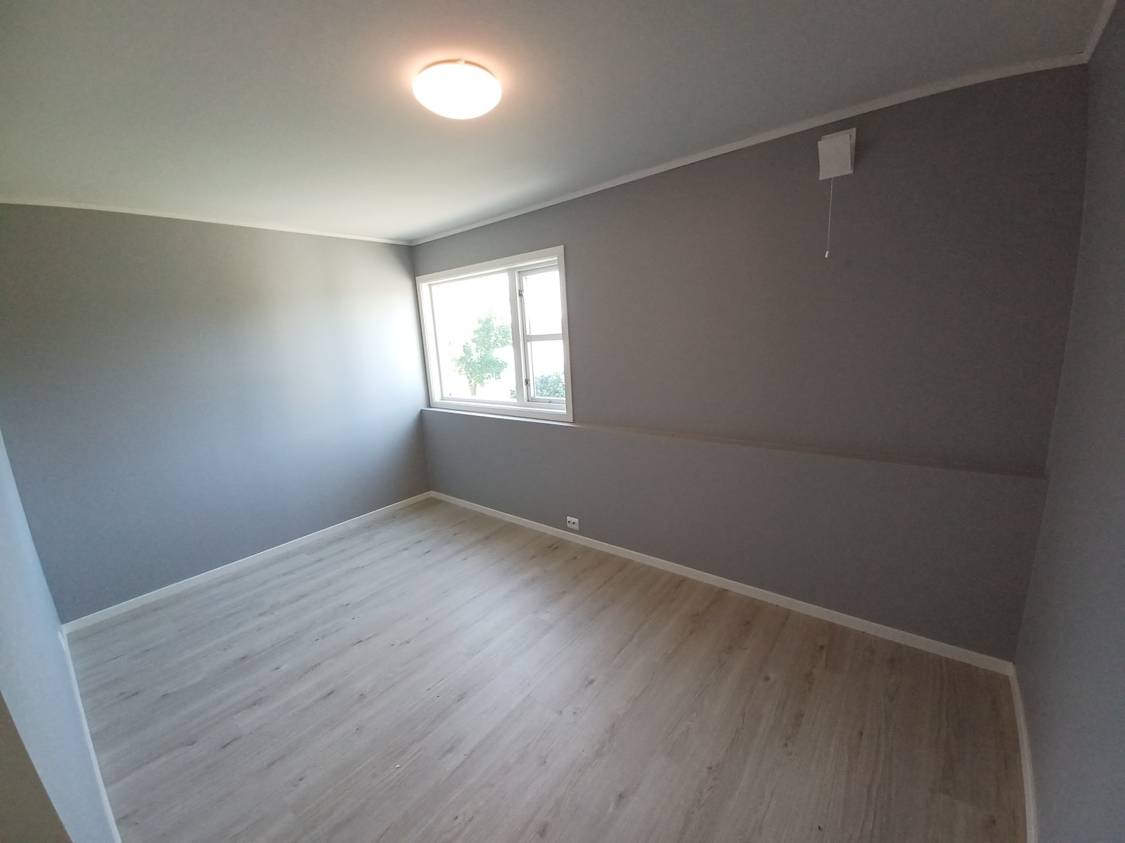 Soverom mot vest Galleribilde